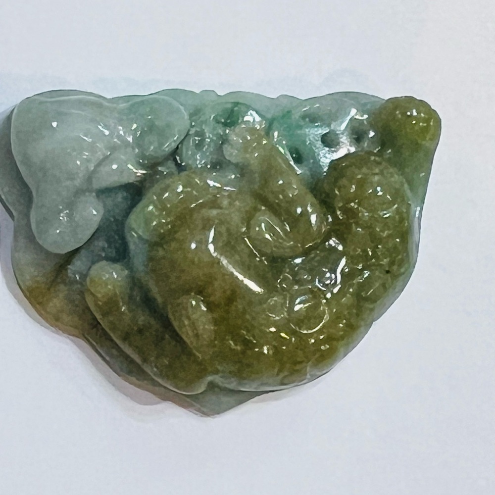 Burma type A jadeite Jade pendant